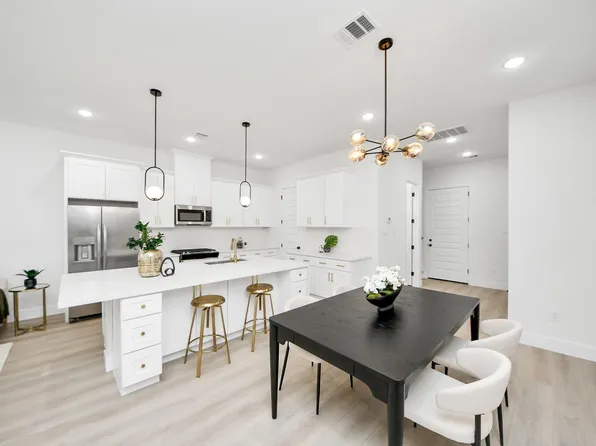 9439 Arledge St, Houston, TX 77075