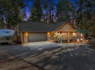 5726 Sierra Springs Dr, Pollock Pines, CA 95726