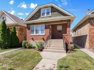 4602 Hawthorne Ave, Lyons, IL