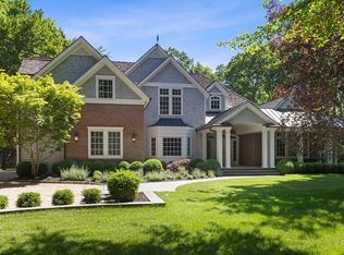 9 Blue Heron Way, Sag Harbor, NY 11963