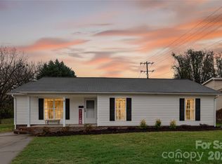 5 S 1st St, Belmont, NC 28012