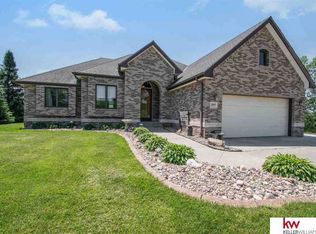 2005 Rock Bluff Rd, Plattsmouth, NE 68048