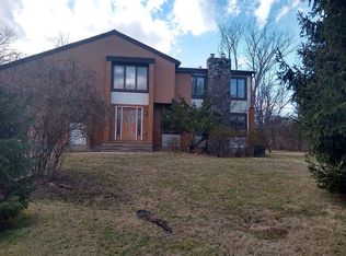 2 Anderson Ln, Princeton, NJ 08540