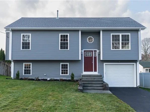 79 Barrett Ave, Providence, RI 02904