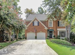 425 Glenridge Close Ct, Sandy Springs, GA 30328