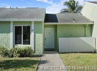 117 Oakwood Dr, Jupiter, FL 33458