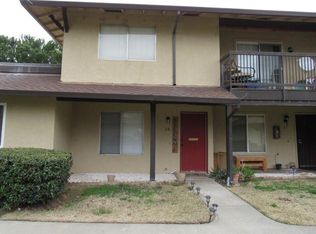 24 W Elliot St APT 28, Woodland, CA 95695
