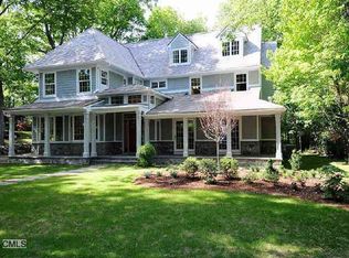 78 Crooked Trail Rd, Norwalk, CT 06853