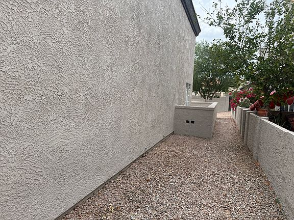4th image of 1188 W Salmon Ct