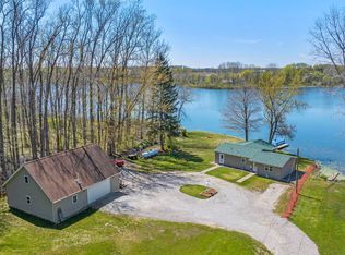 3135 W 1st Dr, Albion, IN 46701