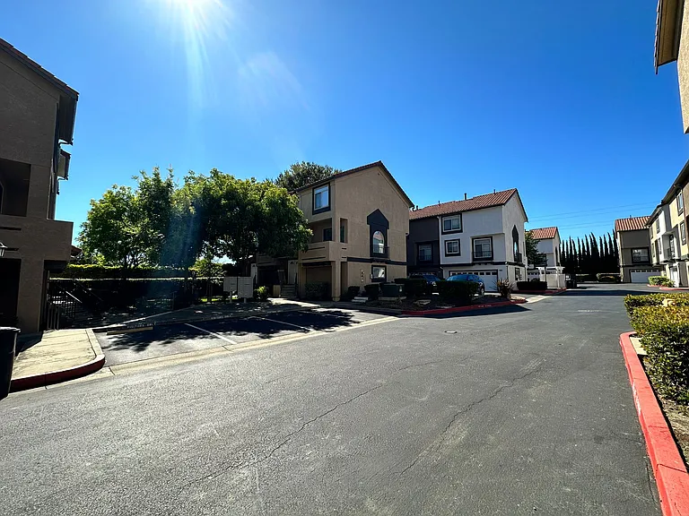 25126 Angelina Ln #9 — Photo 24