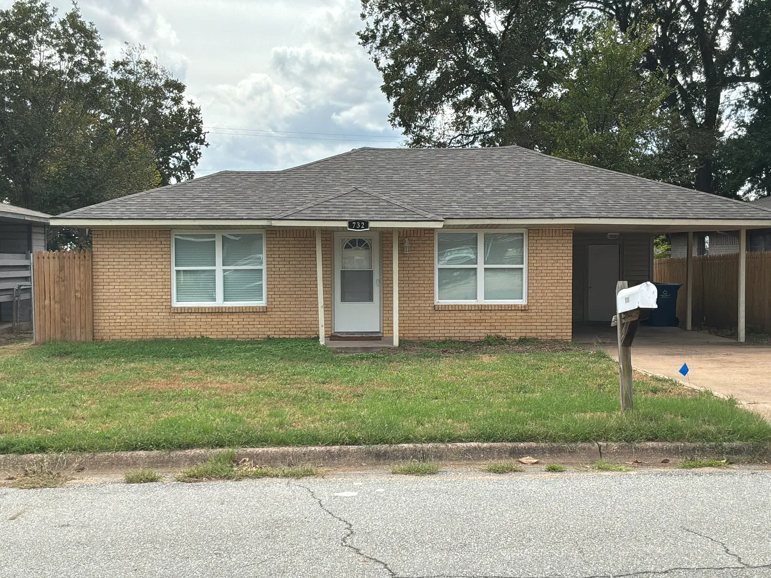3 bed, 1248 sqft, $1,395 — Photo 1