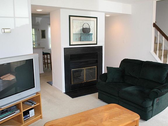 5th image of 5702 Evergreen Knoll Ct