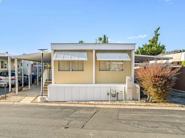 18 Galloway Dr, Concord, CA 94518