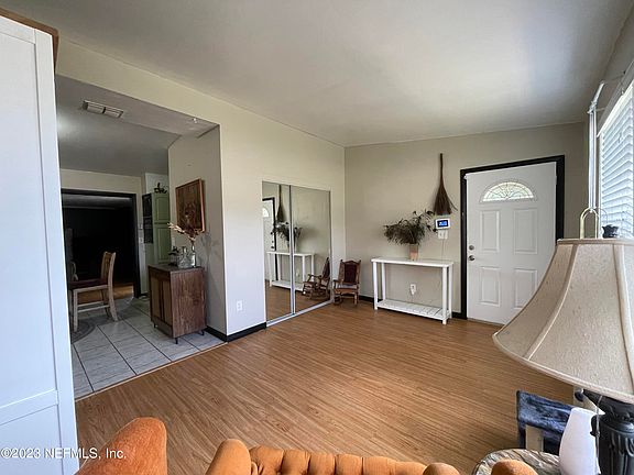 5th image of 2008 BRAQUE Court