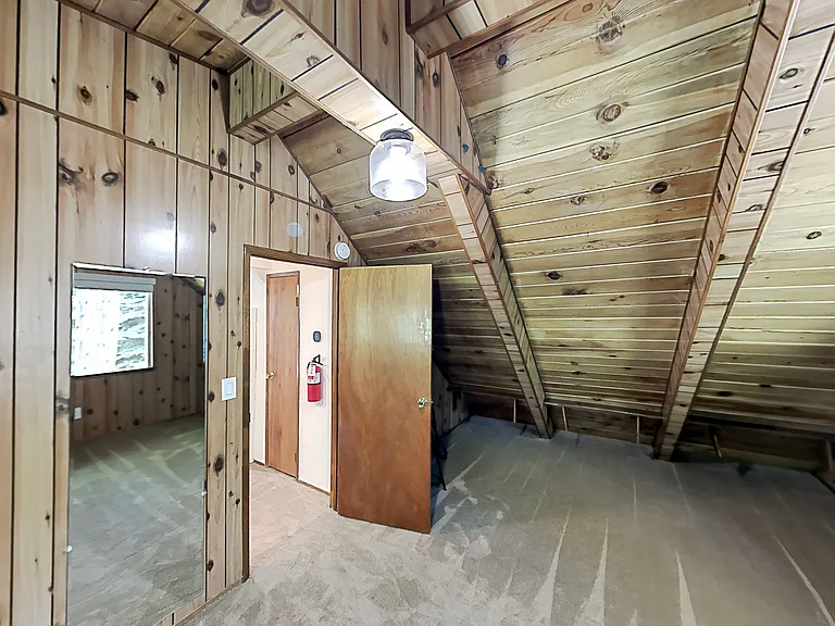 888 Kiowa Dr — Photo 10