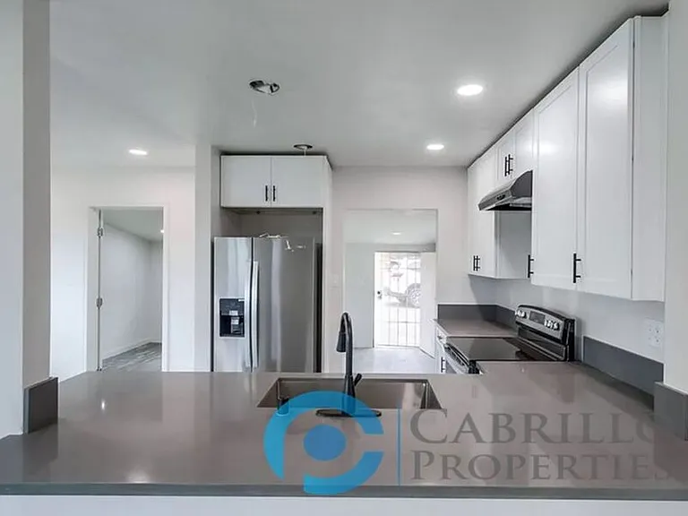 407 Idaho Ave #A — Photo 6