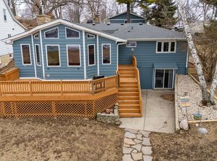 532 Circle Dr, Fox Lake, IL