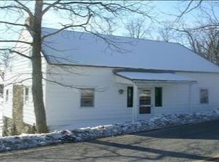 1336 Netherwood Rd, Salt Point, NY 12578