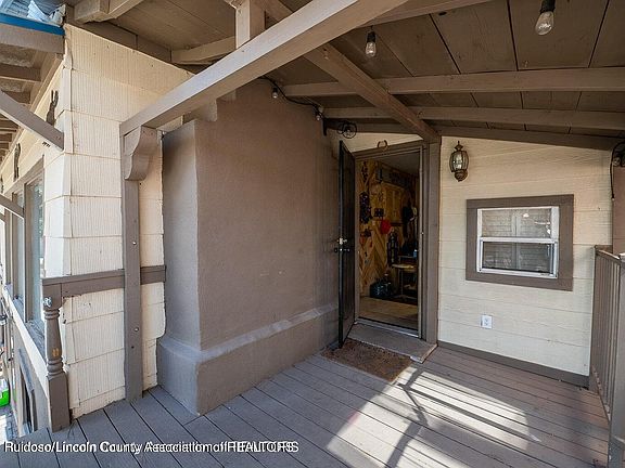 2nd image of 207 Carters Ln