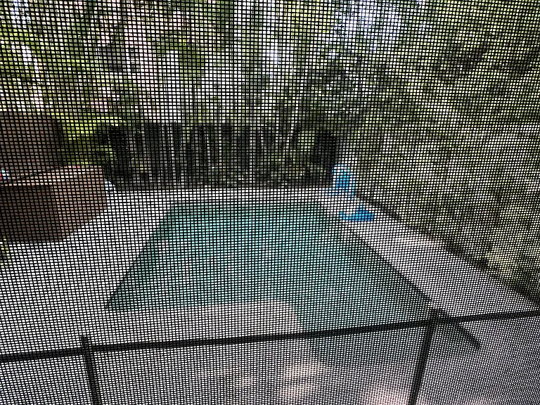 3068 Shipping Ave — Photo 3