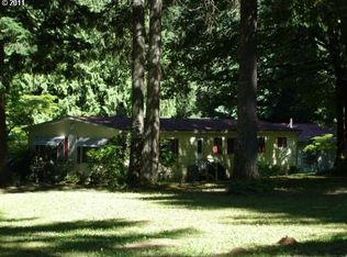 19990 S Rainbow Forest Ln, Oregon City, OR 97045