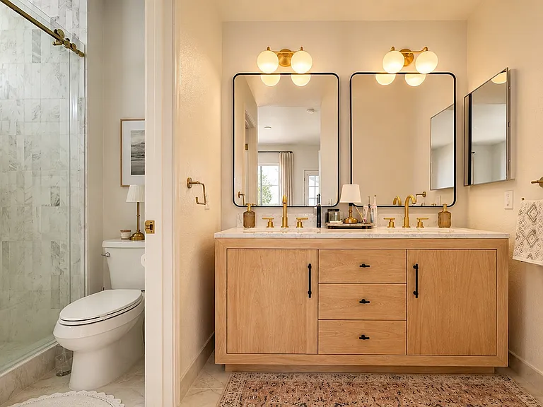 7406 Woodville Ln — Photo 11
