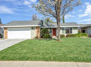 2528 Belhaven Way, Sacramento, CA 95826