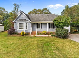 42 Winchester Ave, Coats, NC 27521