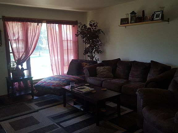 5th image of 367 Birchwood Ave
