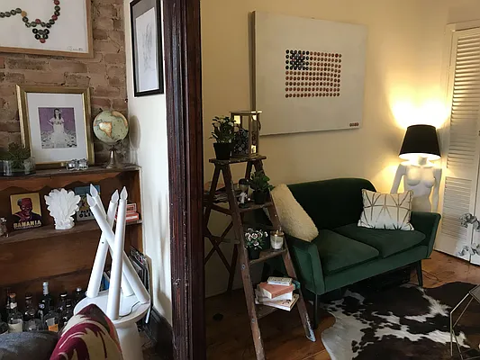 Rented by Nooklyn NYC LLC | media 7