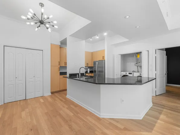 3225 Turtle Creek Blvd #120, Dallas, TX 75219