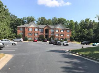 5238 Hilltop Rd #9, Jamestown, NC 27282