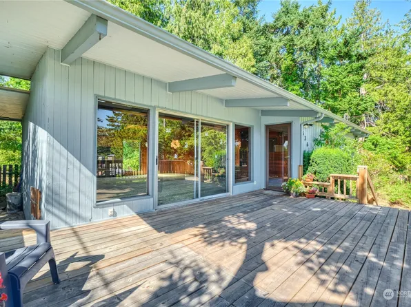 636 Largaud, Point Roberts, WA 98281