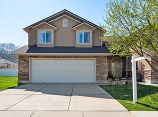 2554 Hobbs View Cir #9, Layton, UT 84040