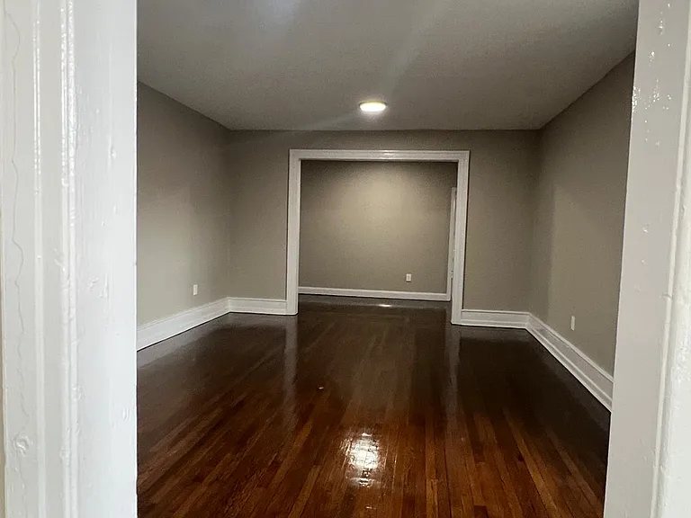 39 N Winans St #7 — Photo 6