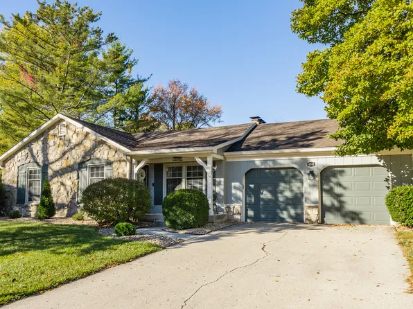 9242 Holyoke Ct, Indianapolis, IN 46268
