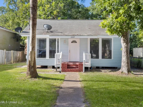 2229 30th St, Gulfport, MS 39501