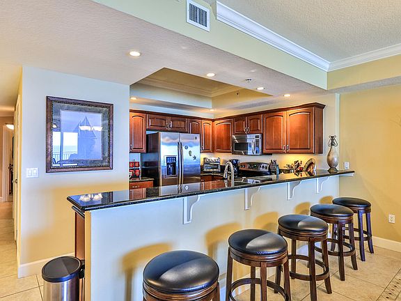 4th image of 2403 S Atlantic Ave APT 1107