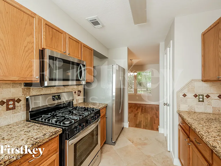 18819 Atasca Oaks Dr — Photo 7