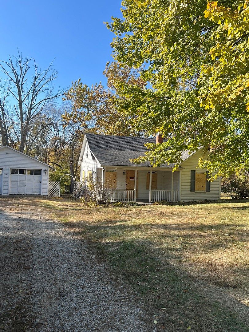 7034 N Bull Creek Rd, Grant Park, IL 60940 Zillow