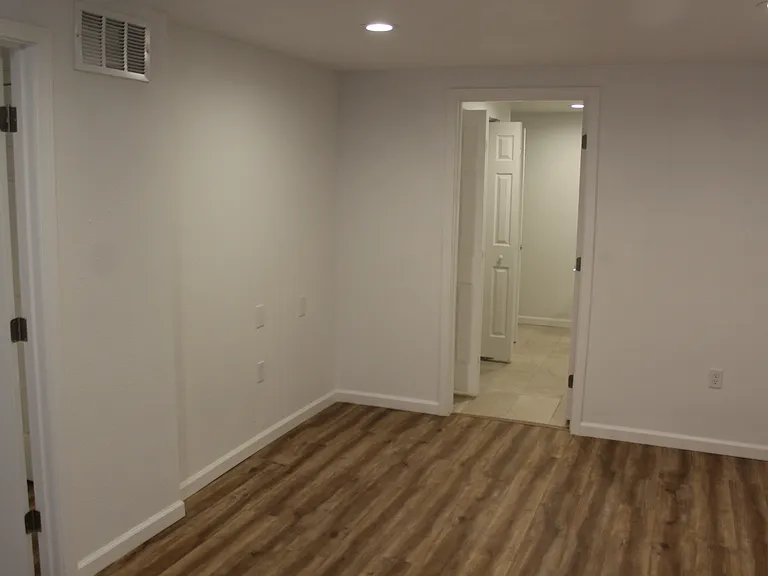 2712 S Cole Ct #BASEMENT — Photo 12
