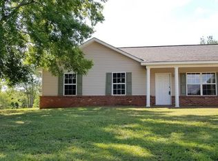 161 Candlewick Ct, Ozark, AL 36360