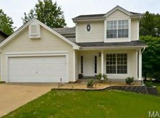 720 Ginger Wood Ct, Ballwin, MO