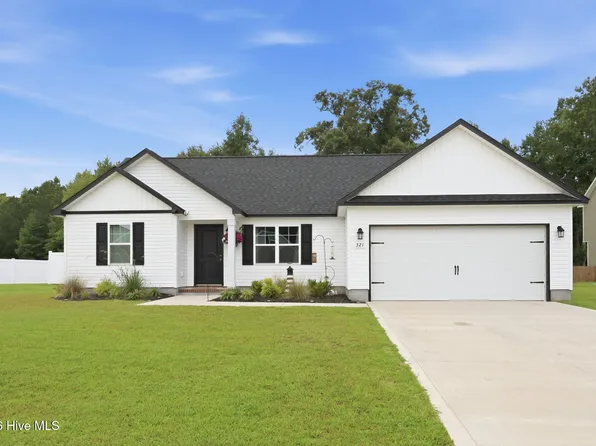 321 Cotton Hill Place, Hubert, NC 28539