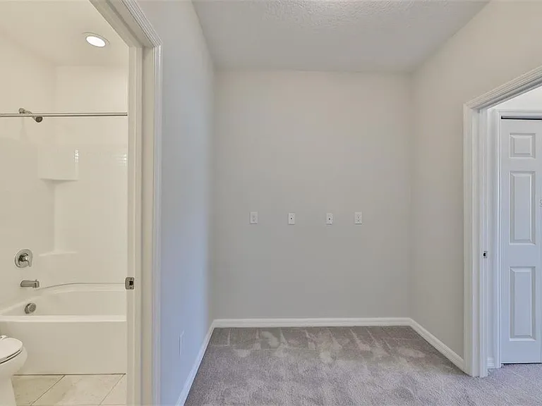 6322 Camino Dr — Photo 11