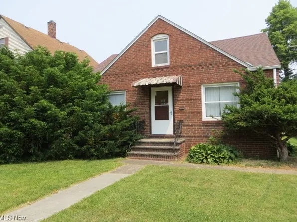 1012 Spring Rd, Cleveland, OH 44109