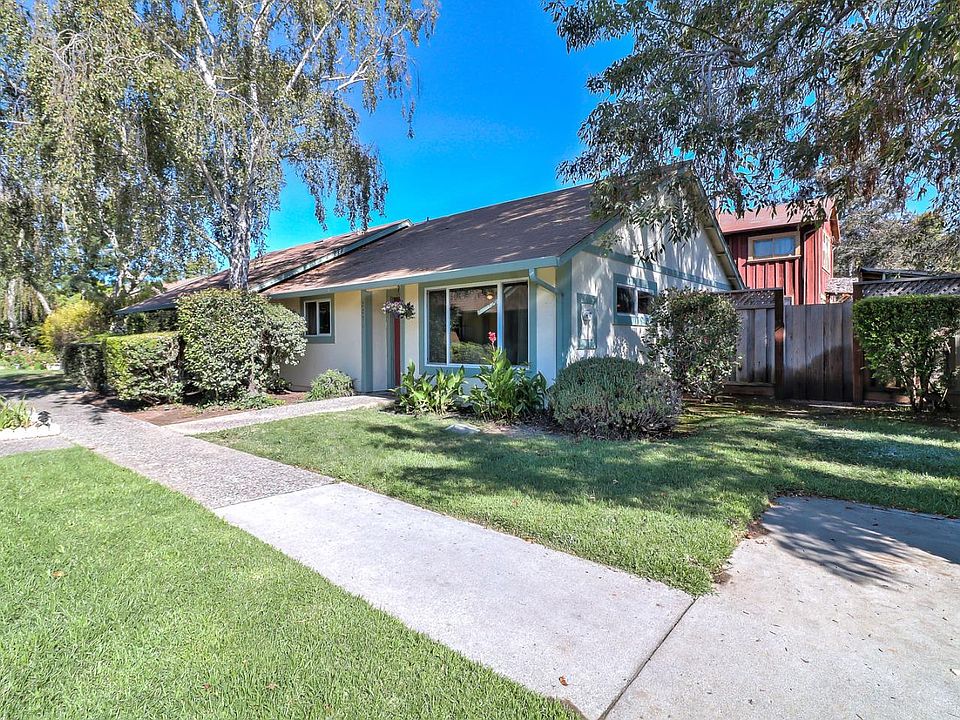 1st image of 2271 Chanticleer Ave
