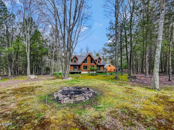 21 Halawa Ln, Newfoundland, PA 18445