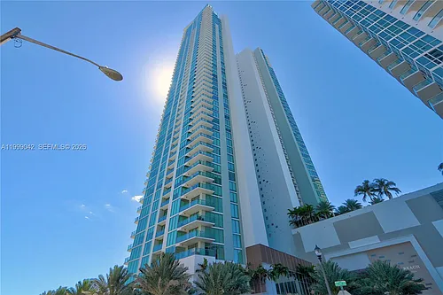 2900 NE 7th Ave #801 Photo 1